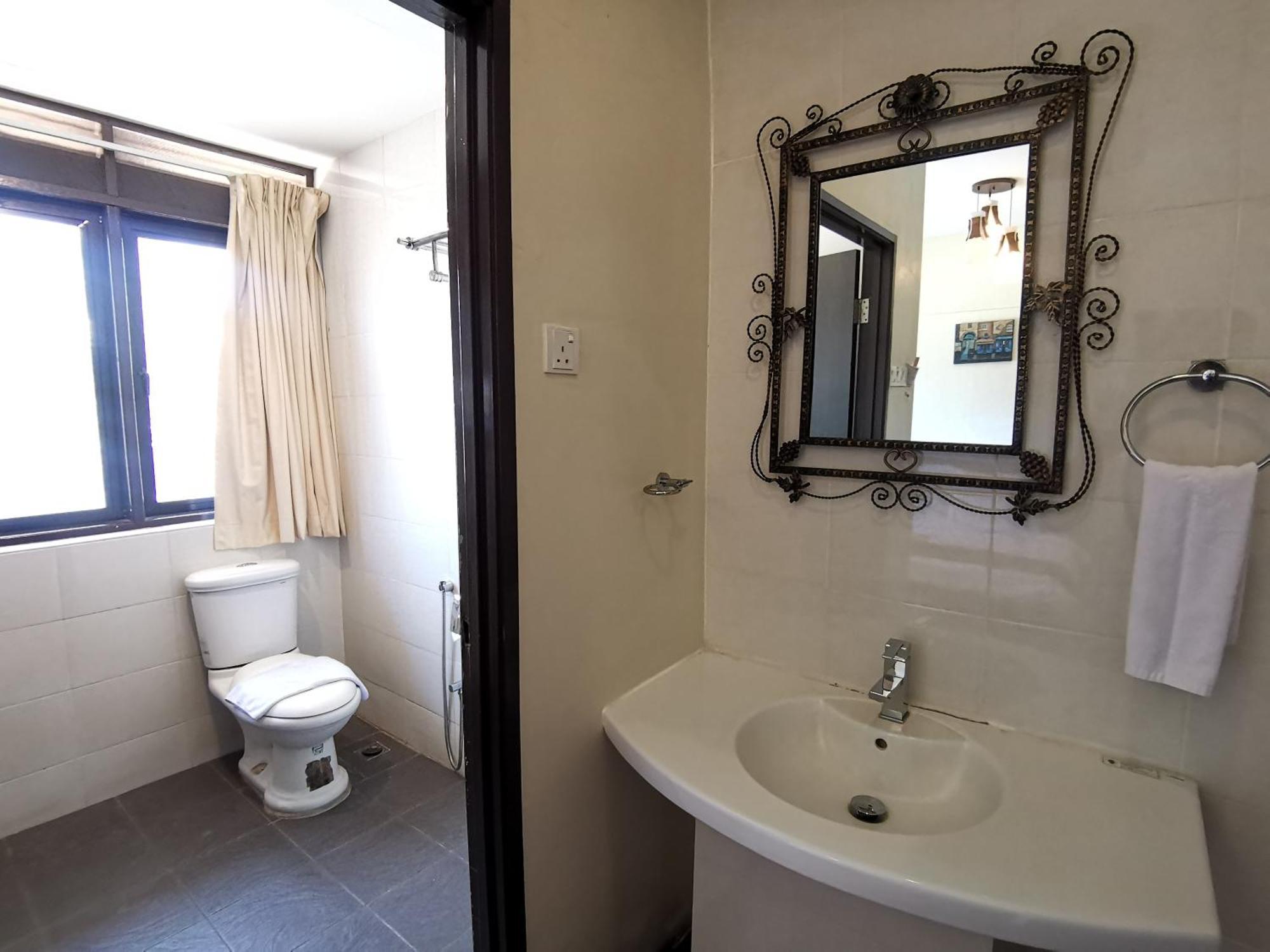 Hotel 8 Boutique By The Sea Tanjung Tokong Zewnętrze zdjęcie