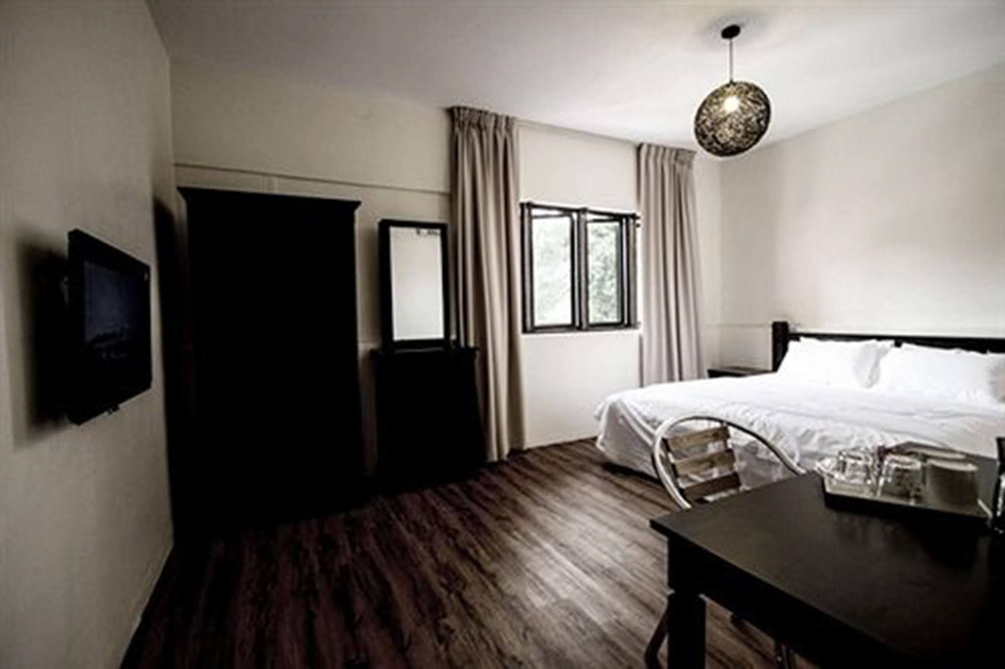 Hotel 8 Boutique By The Sea Tanjung Tokong Zewnętrze zdjęcie