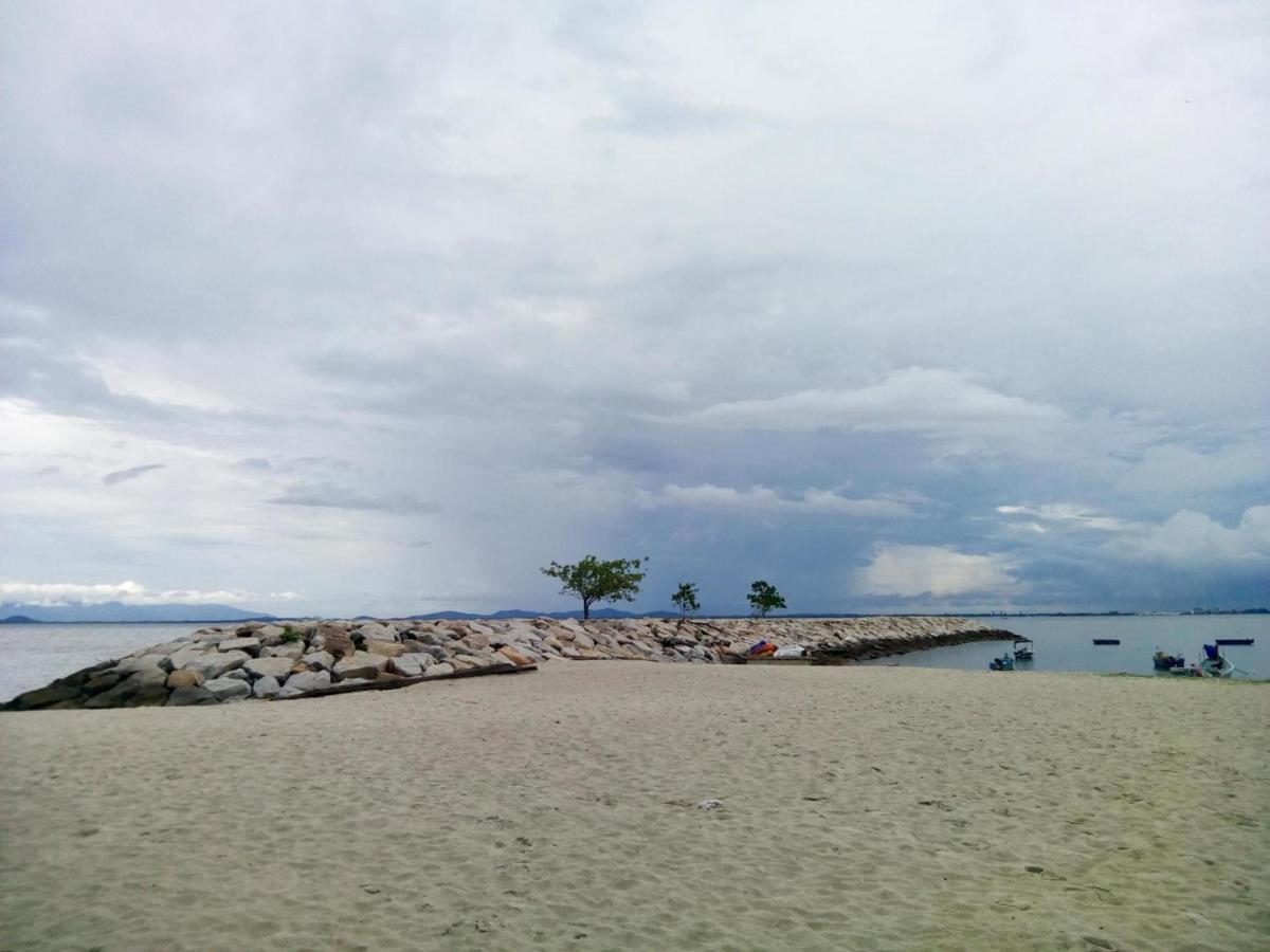 Hotel 8 Boutique By The Sea Tanjung Tokong Zewnętrze zdjęcie